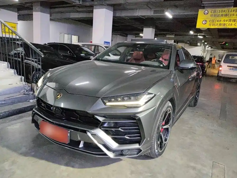 Lamborghini Urus 2019 — фото 2