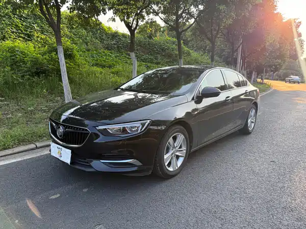 Buick Regal 2018