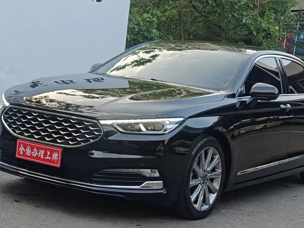 Ford Taurus 2022 — фото 2