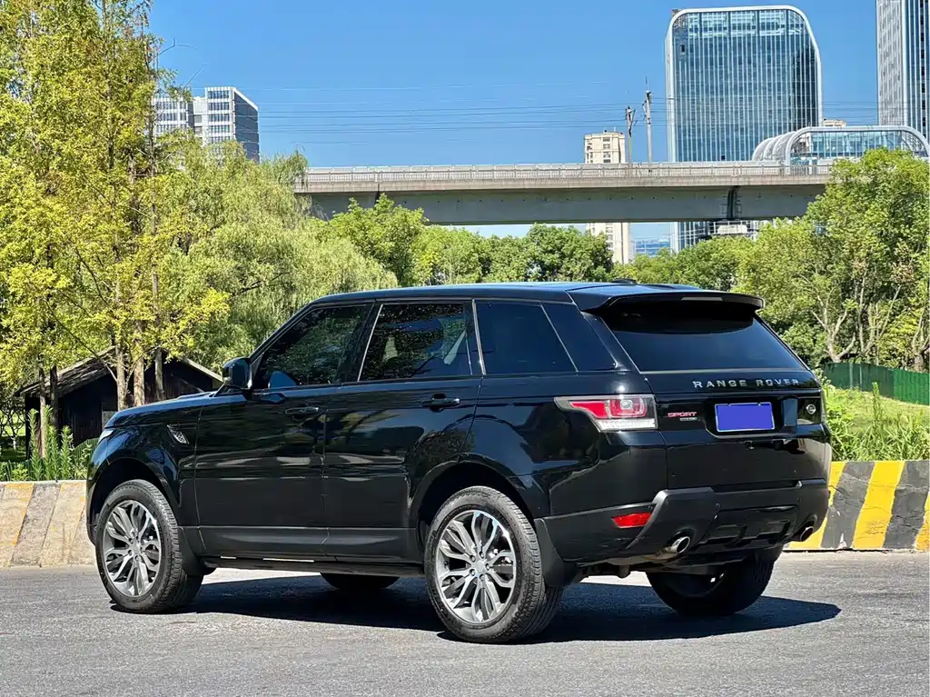 Land Rover Range Rover Sport 2015 — фото 20