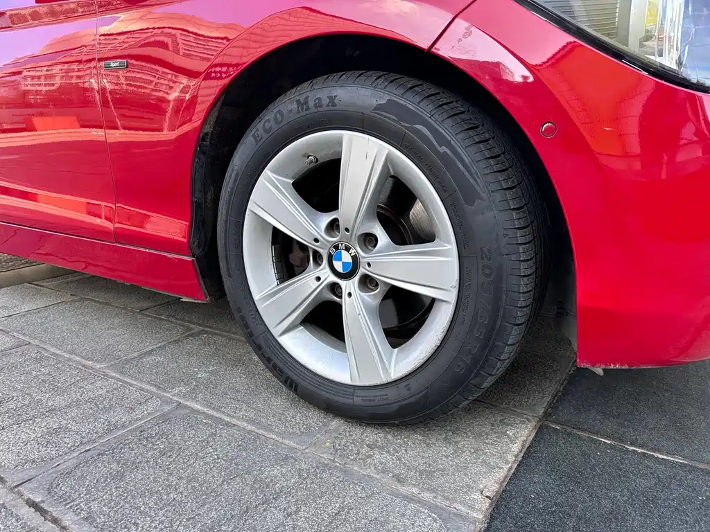 BMW 1 Series 2014 — фото 17