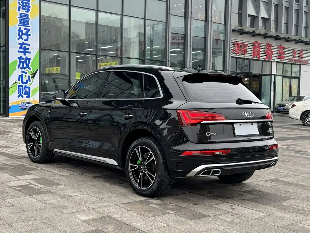 Audi Q5L 2022 — фото 5