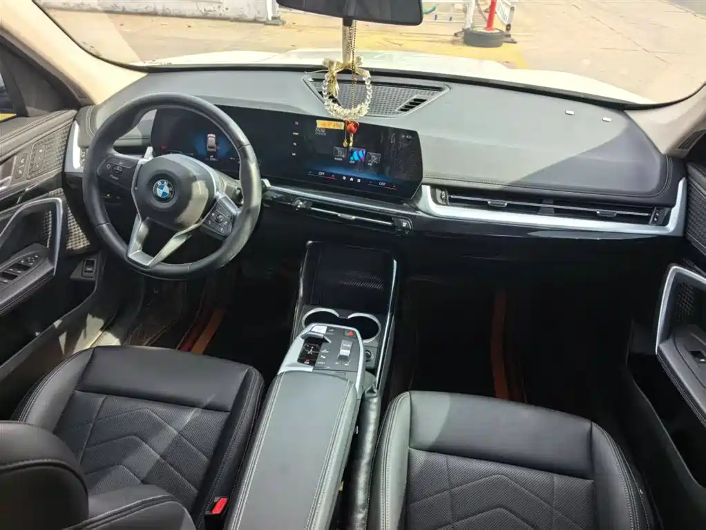 BMW X1 2023