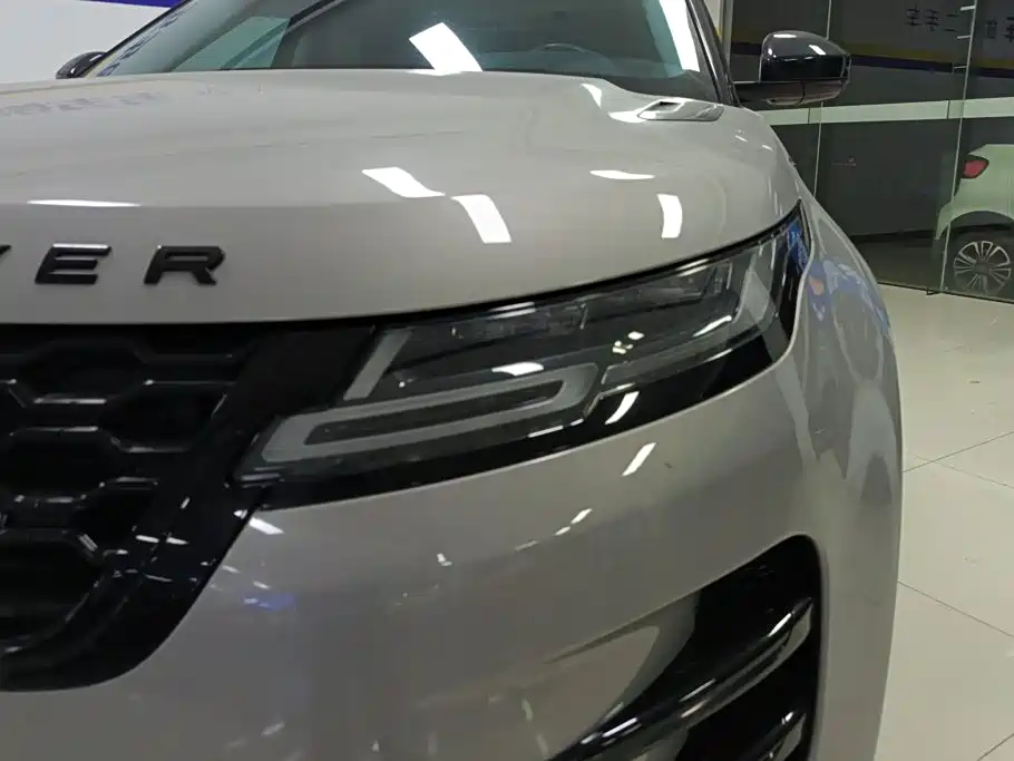 Land Rover Range Rover Evoque 2022 — фото 5