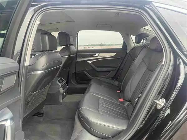 Audi A6L 2020