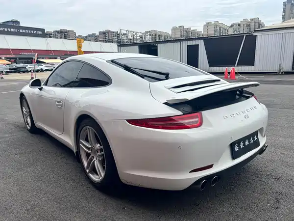 Porsche 911 2015