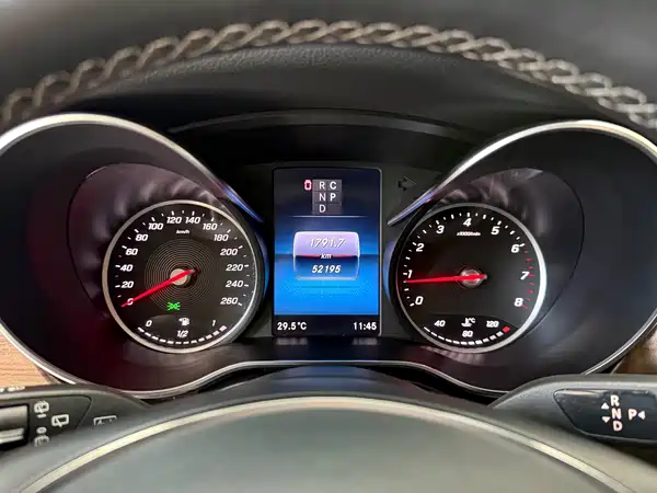 Mercedes-Benz V-Class 2021