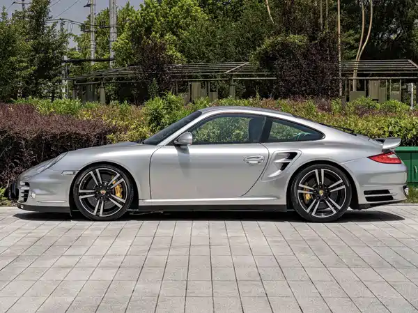 Porsche 911 2011