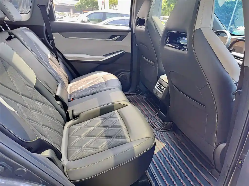 Changan CS75 PLUS 2024 — фото 11