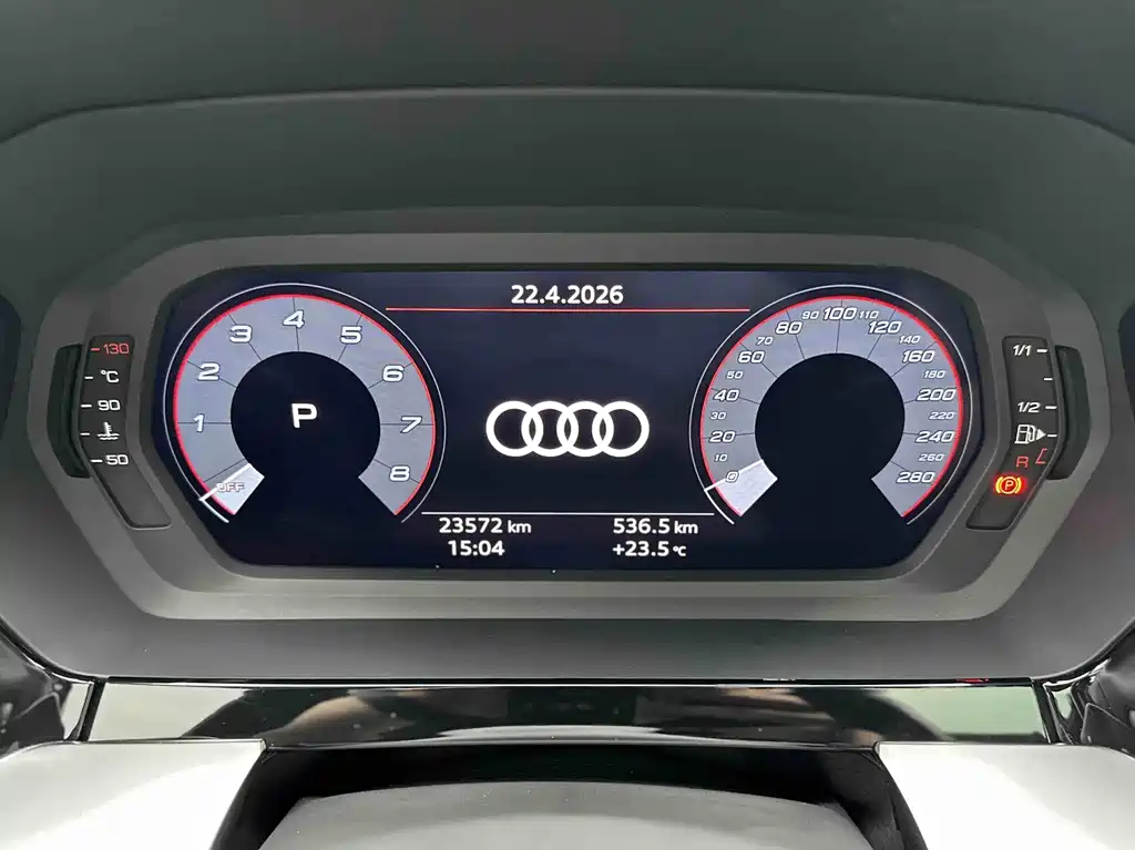 Audi A3 2024 — фото 19