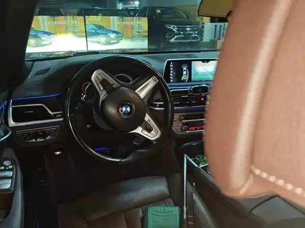 BMW 7 Series 2018
