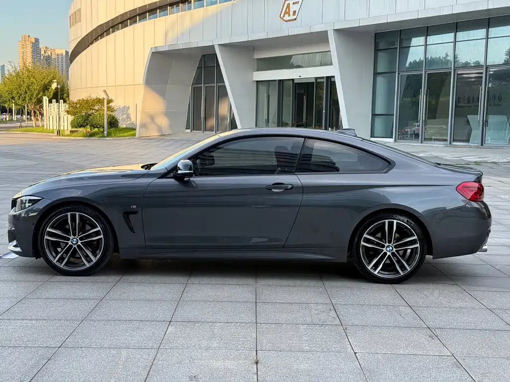 BMW 4 Series 2018 — фото 6