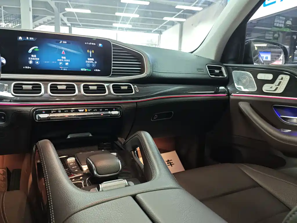 Mercedes-Benz GLS 2021 — фото 9