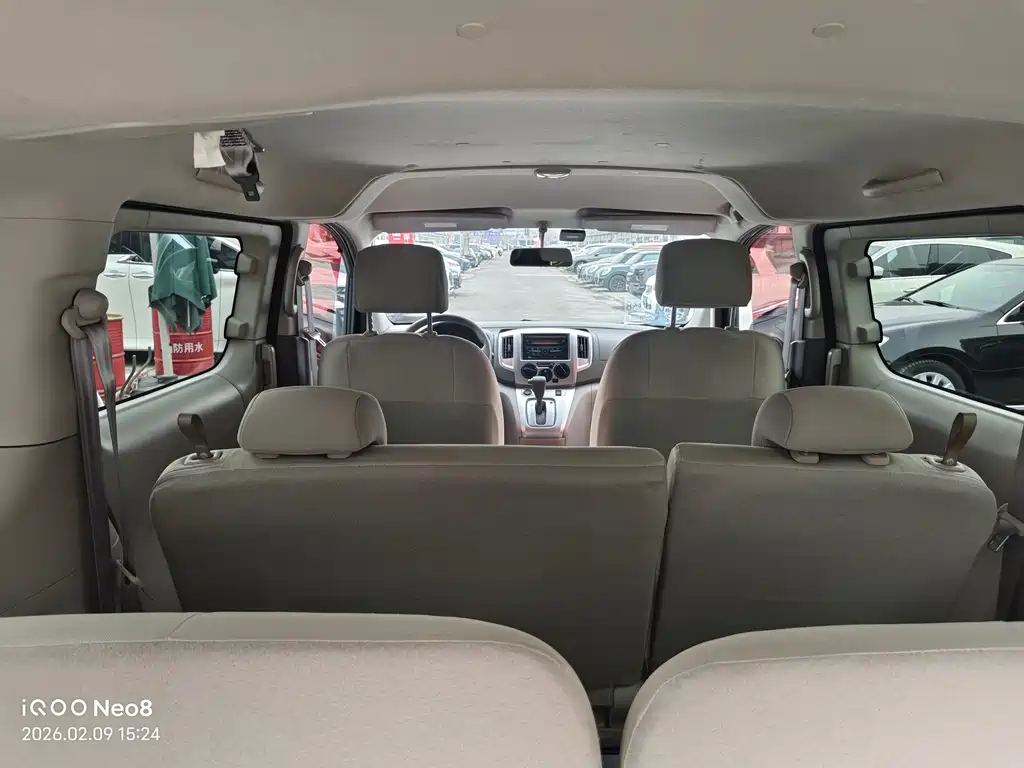Nissan NV200 2017 — фото 4