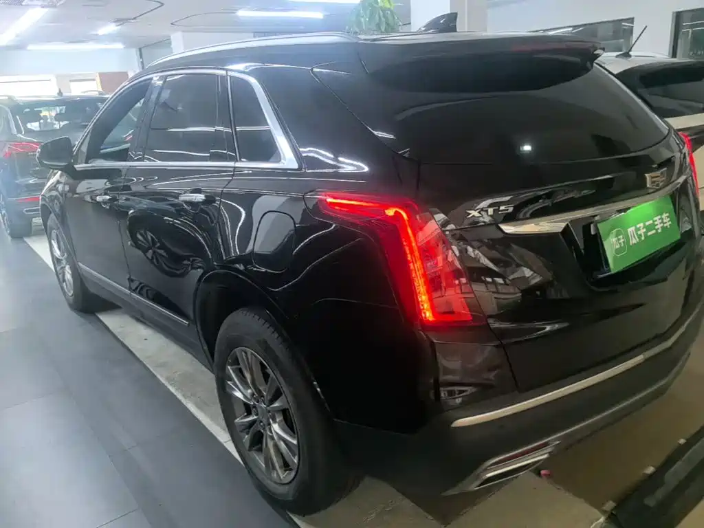 Cadillac XT5 2020 — фото 5