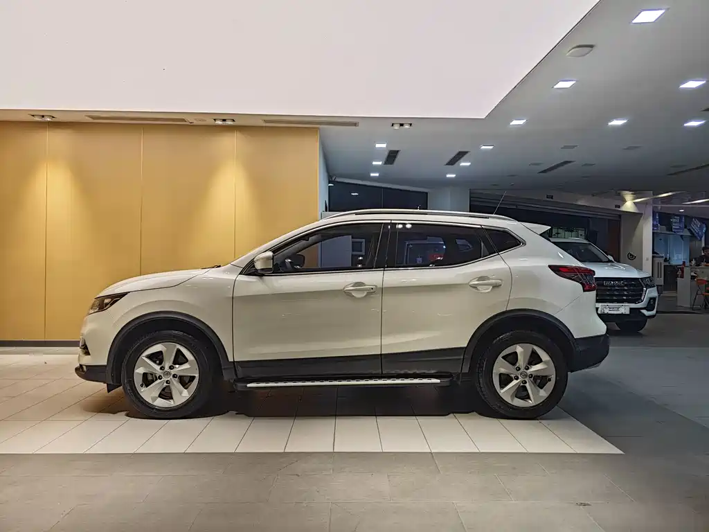 Nissan Qashqai 2022 — фото 6