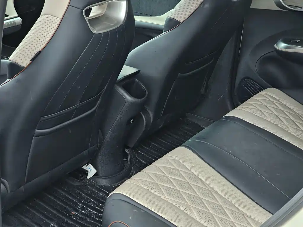 BYD Dolphin 2022 — фото 15