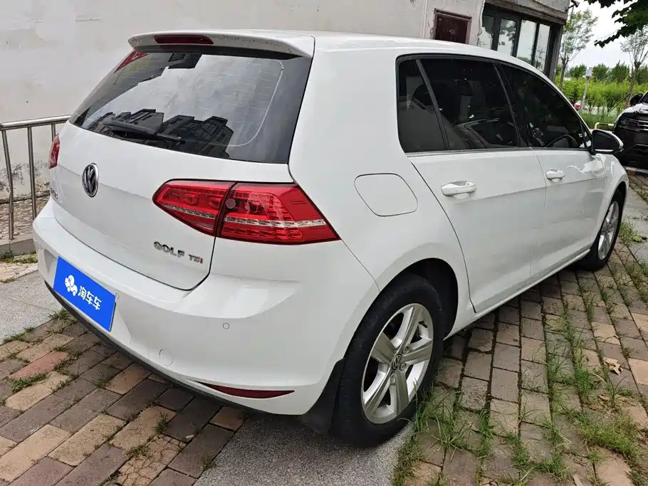 Volkswagen Golf 2014