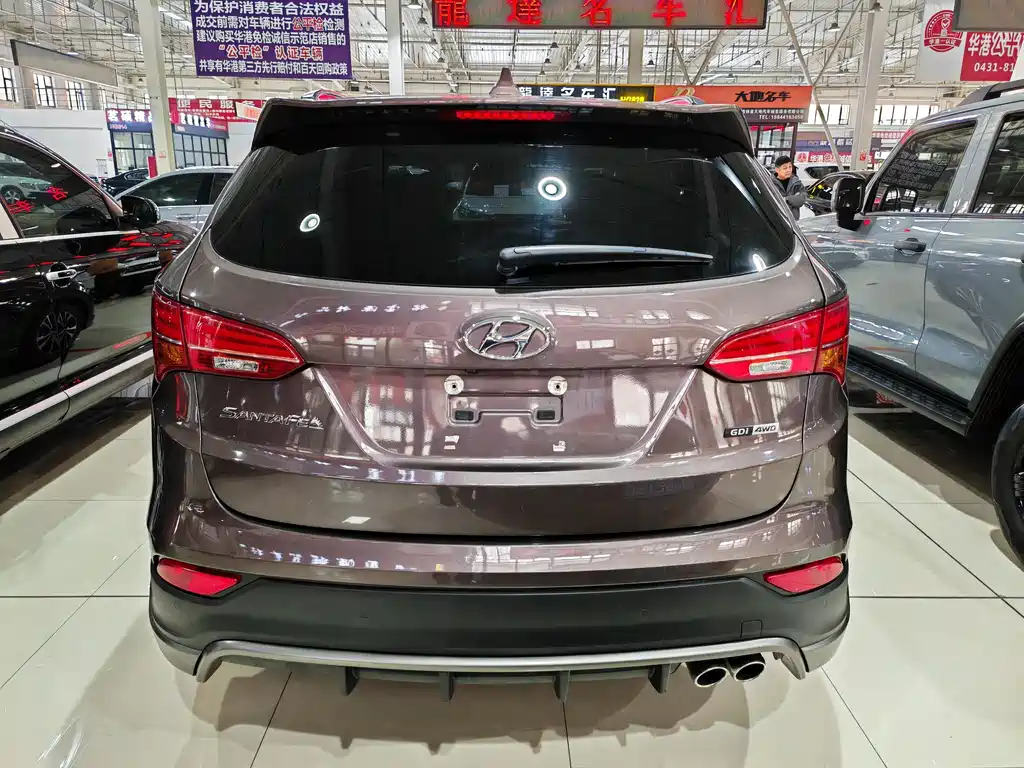 Hyundai Santa Fe 2015 — фото 5