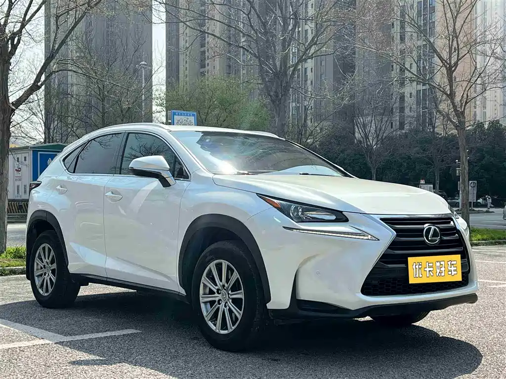 Lexus NX 2017 — фото 3