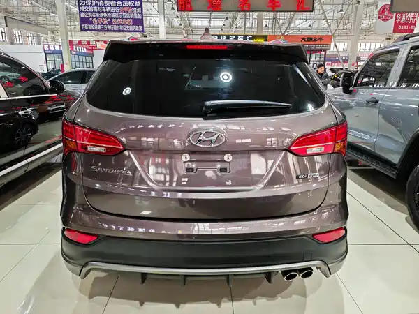 Hyundai Santa Fe 2013
