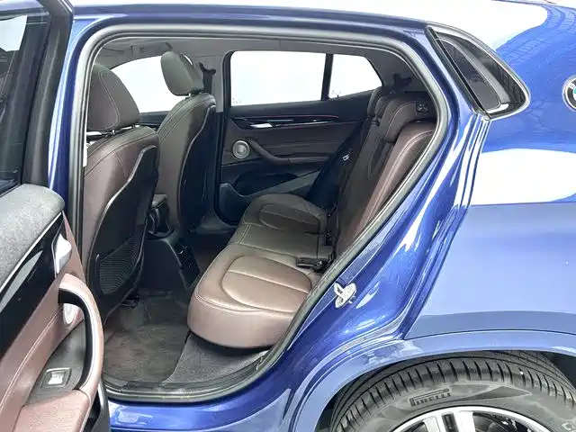 BMW X2 2022 — фото 8