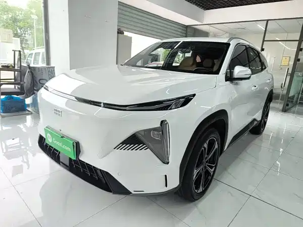 Geely Galaxy L7 2023