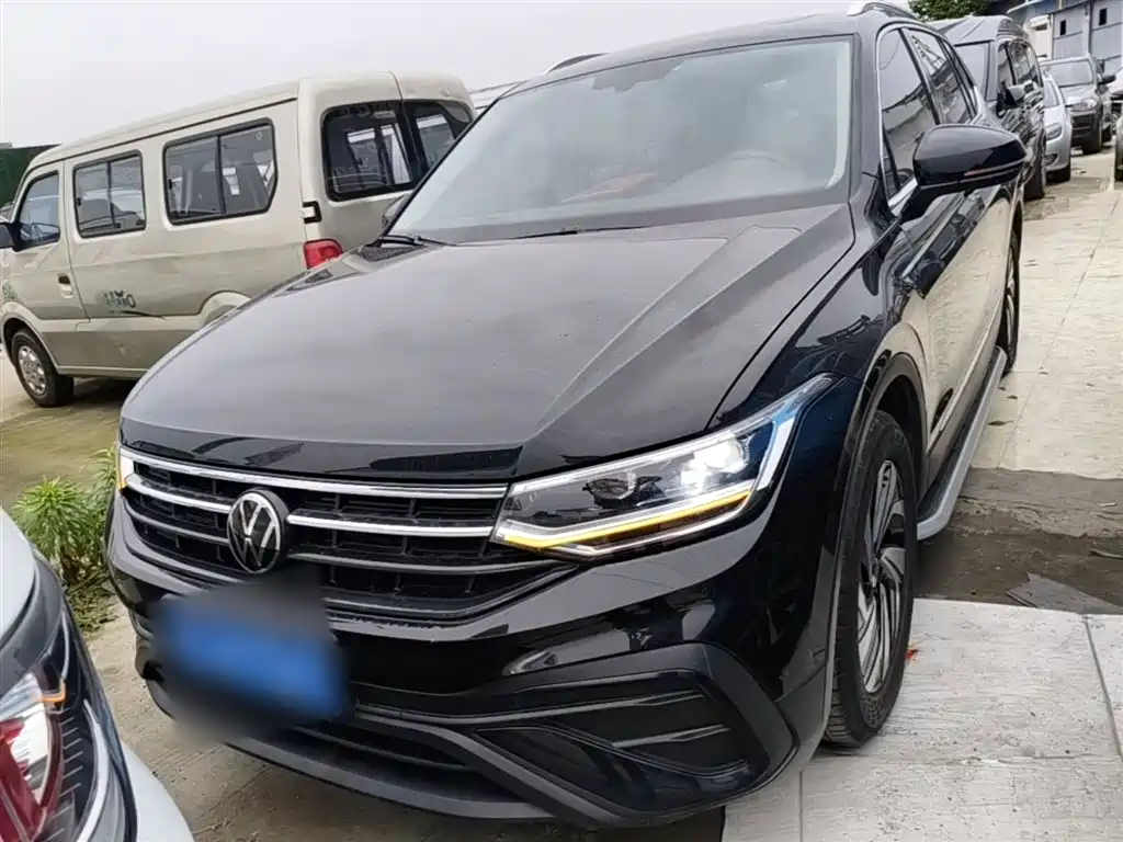 Volkswagen Tiguan L 2025 — фото 3