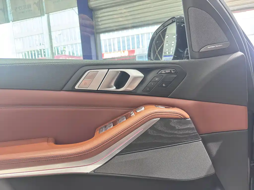 BMW X7 2019