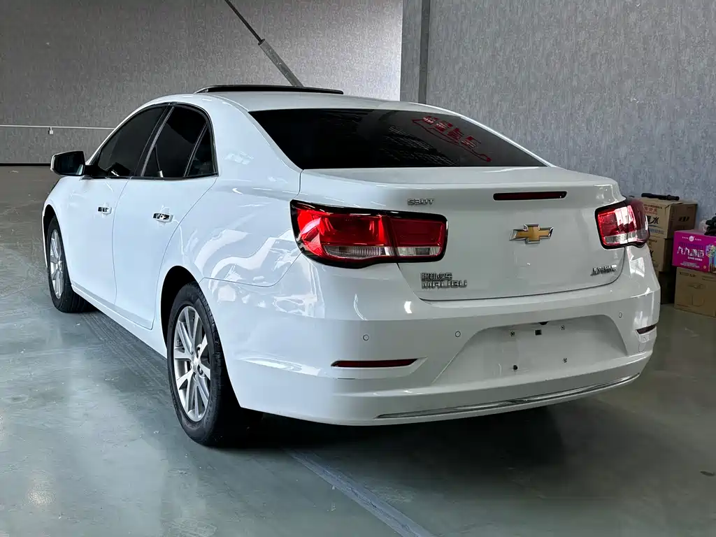 Chevrolet Malibu 2018 — фото 5