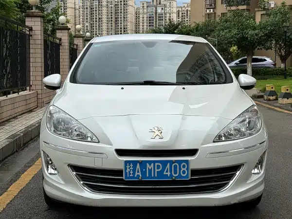 Peugeot 408 2013