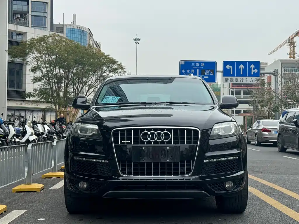Audi Q7 2010