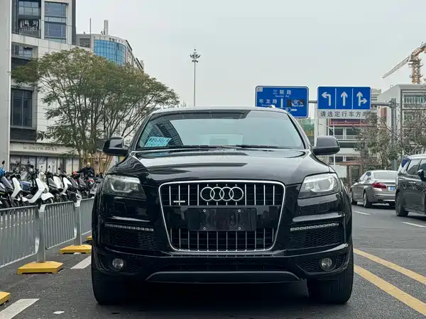 Audi Q7 2010