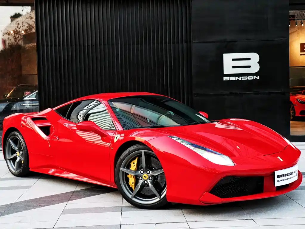 Ferrari 488 2017 — фото 2