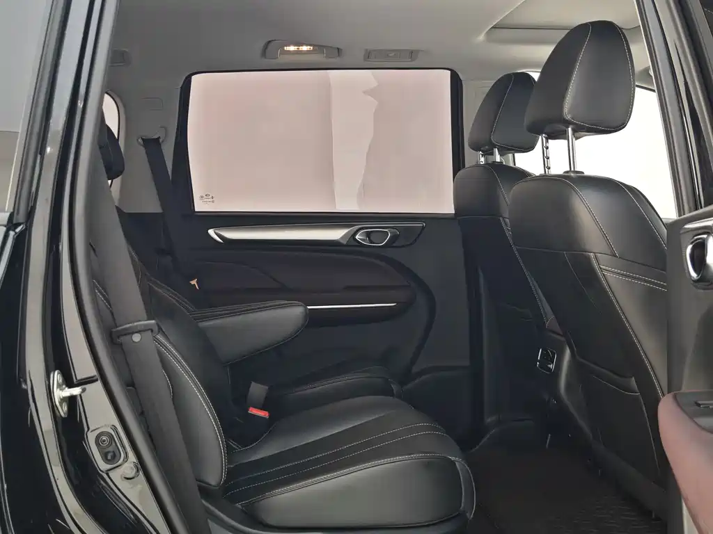 GAC Motor Trumpchi M6 2024 — фото 19