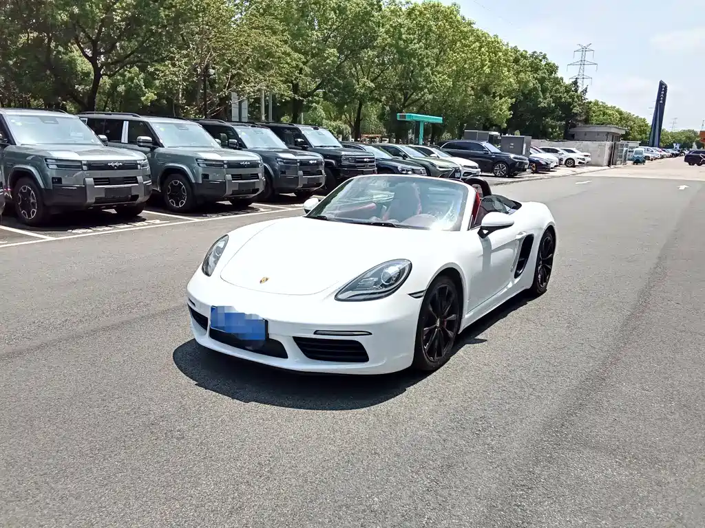 Porsche 718 2016