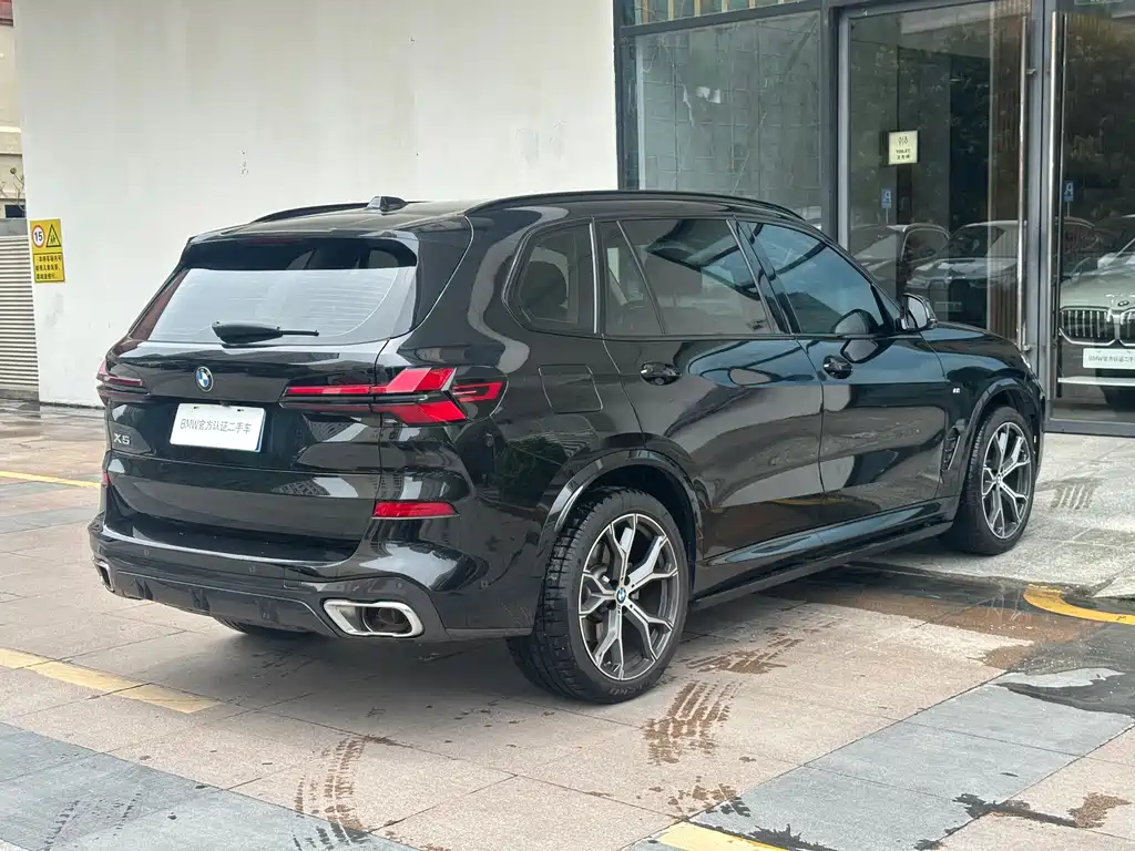 BMW X5 2024 — фото 18