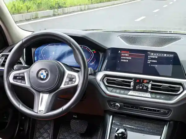 BMW 3 Series 2022