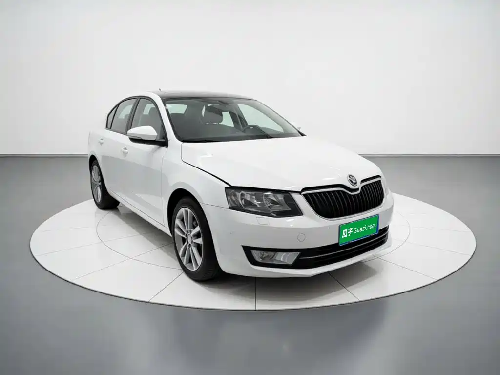 Skoda Octavia 2015 — фото 3