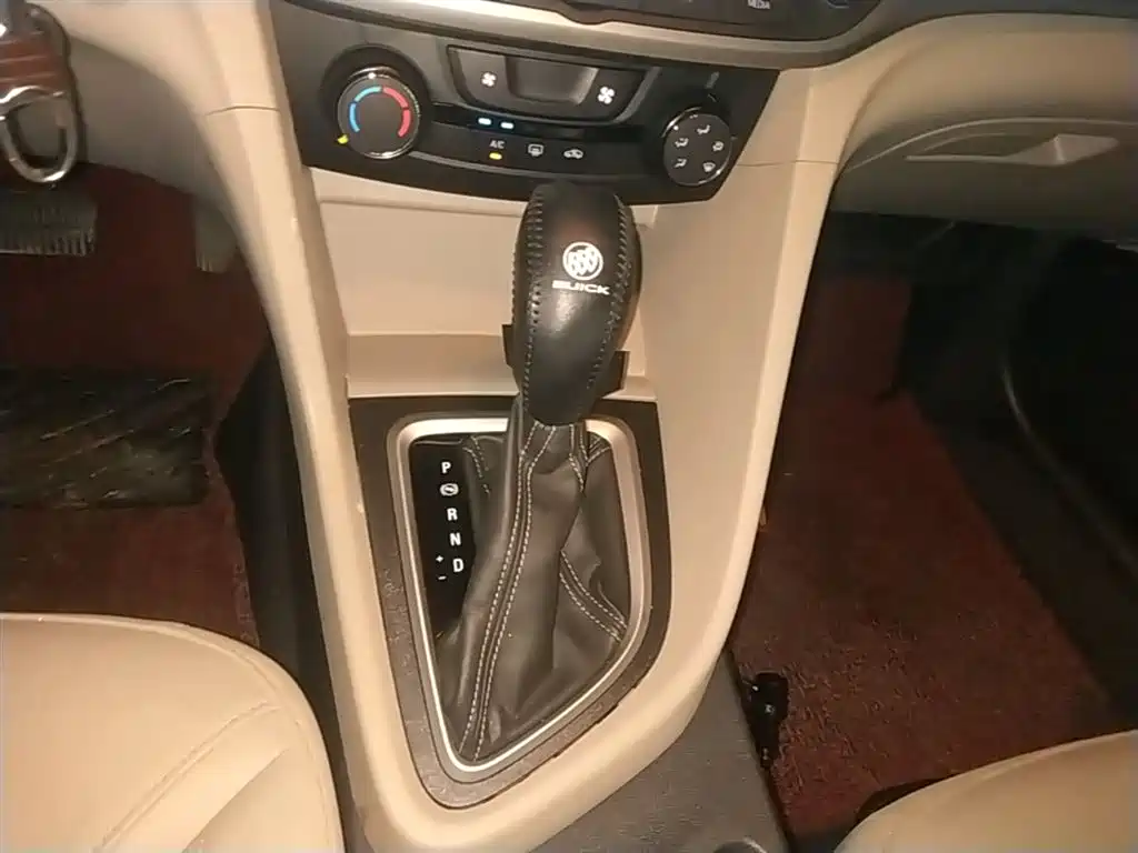 Buick Excelle 2020 — фото 14