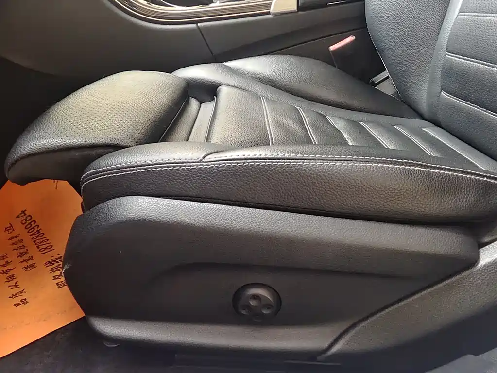 Mercedes-Benz C-Class 2015 — фото 21