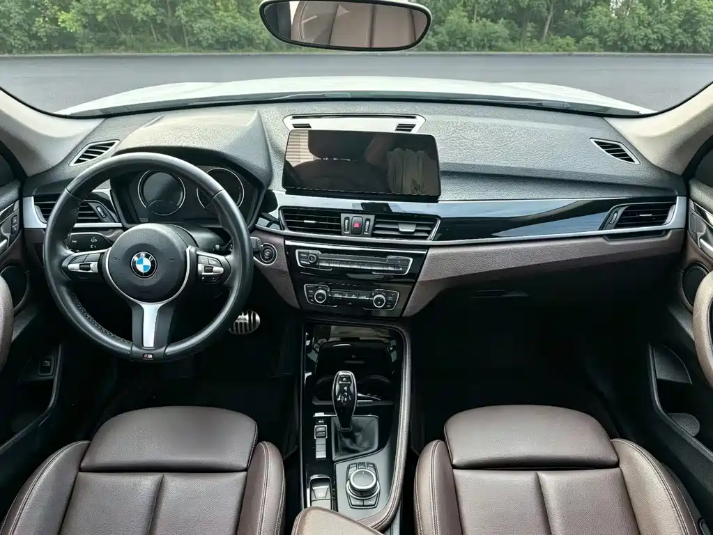 BMW X1 2020 — фото 8