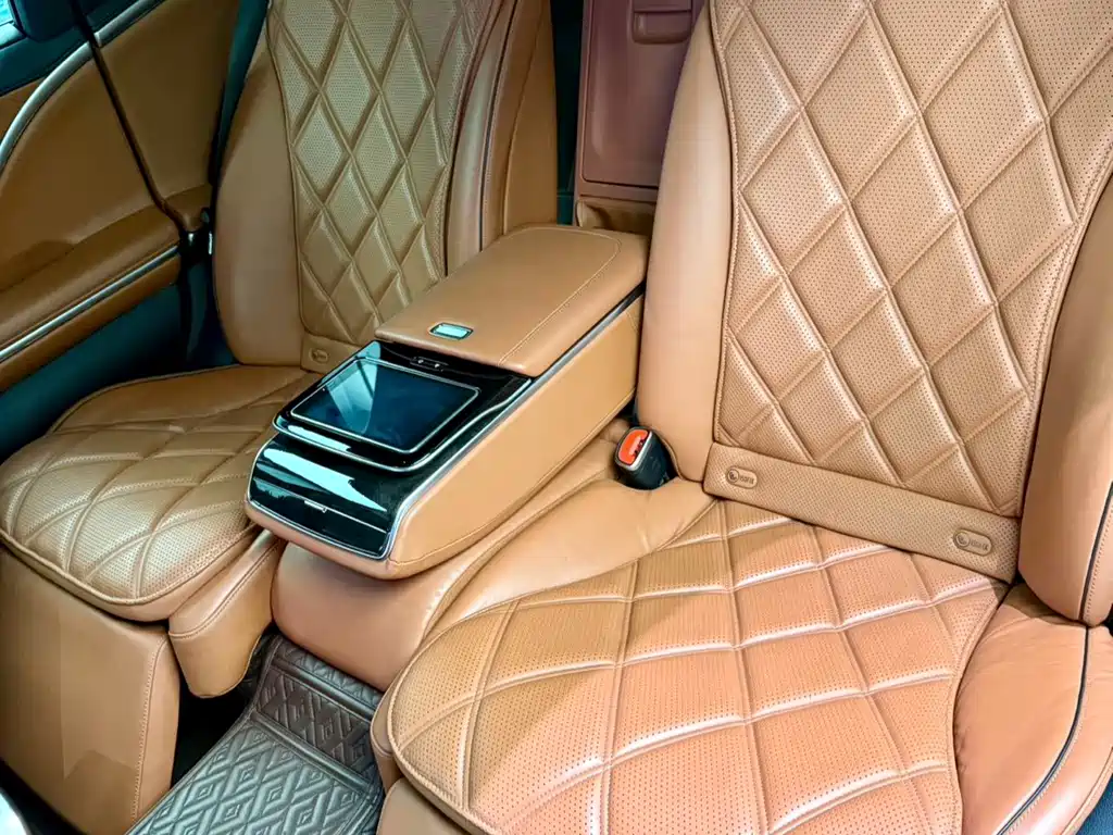 Mercedes-Benz Maybach S-Class 2021 — фото 15