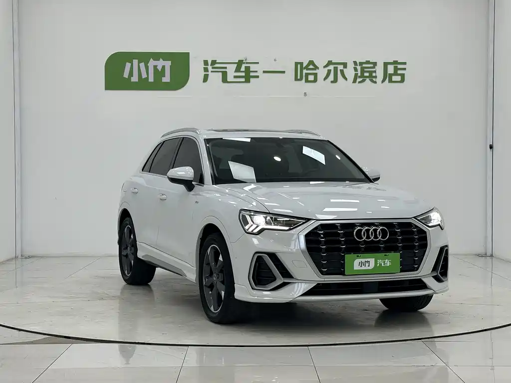 Audi Q3 2022