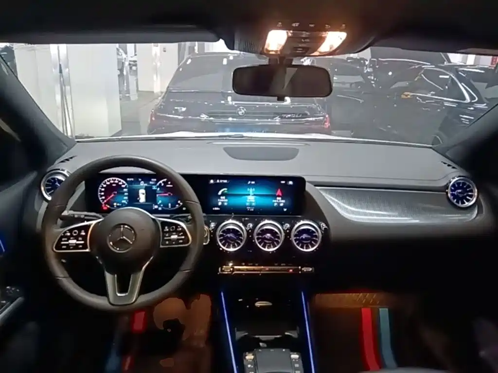 Mercedes-Benz GLA 2021 — фото 10