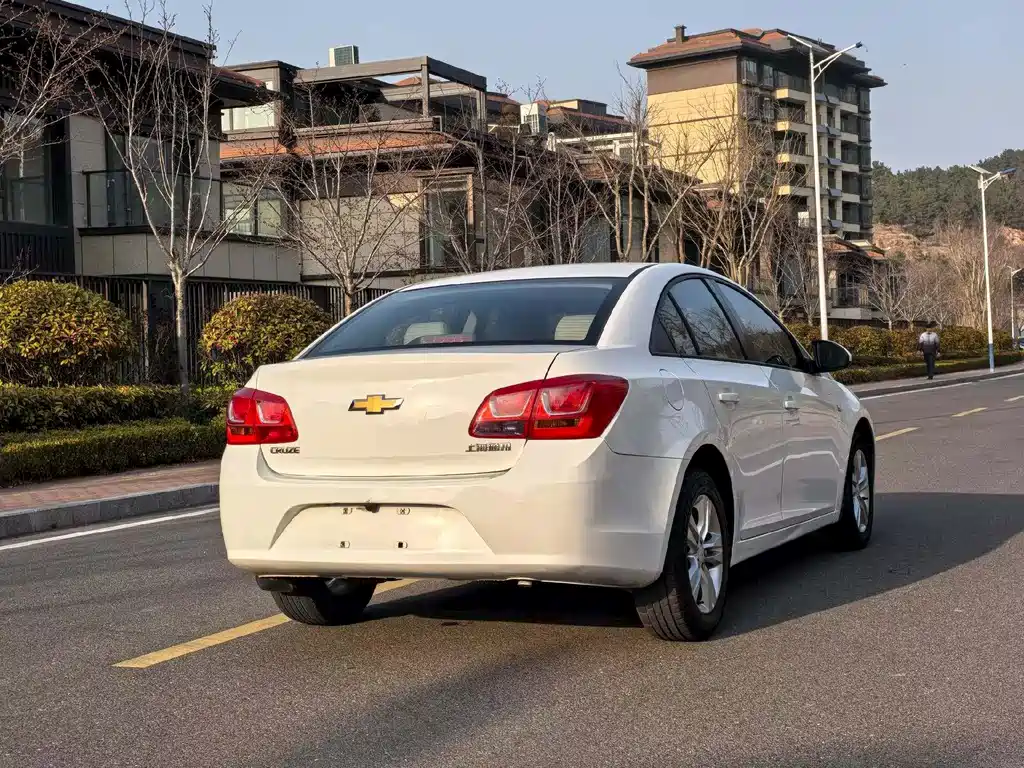 Chevrolet Cruze 2015 — фото 4