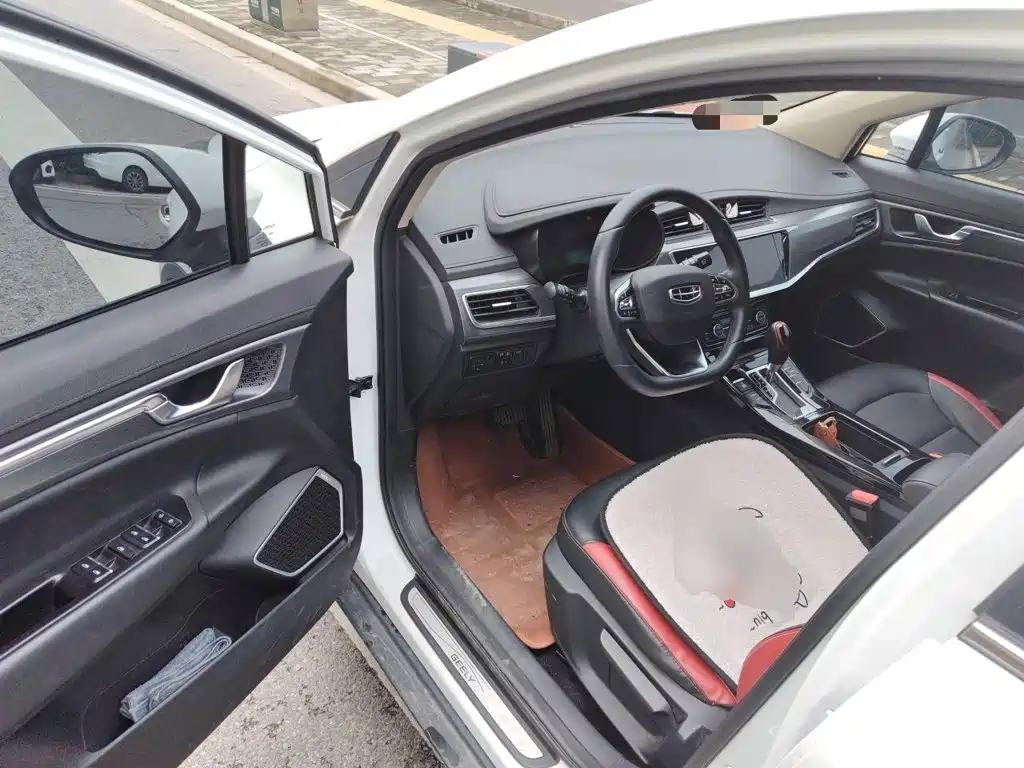 Geely Emgrand GS 2021 — фото 17
