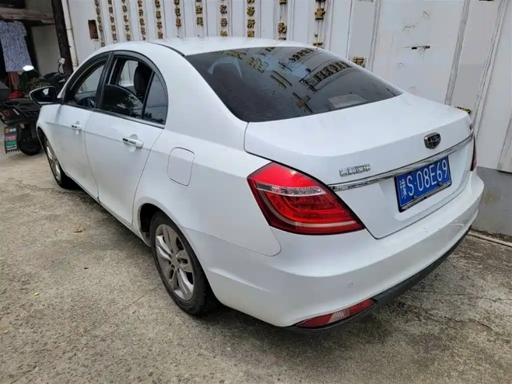 Geely Emgrand 2016