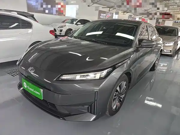 Changan Qiyuan A05 2024