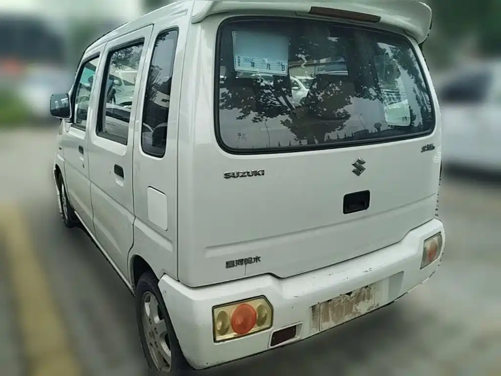 Suzuki Wagon R 2015 — фото 9